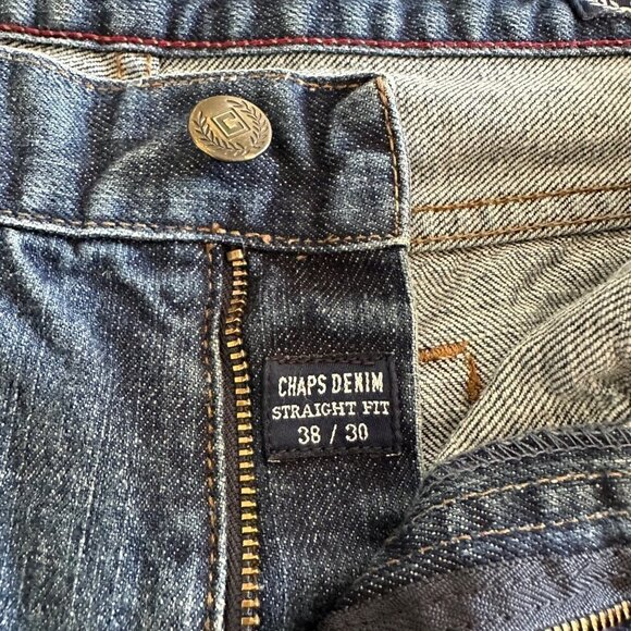 Chaps Jeans Mens 38X30 Mid Rise Straight Fit Medium Wash All Cotton Blue Denim - Picture 8 of 10